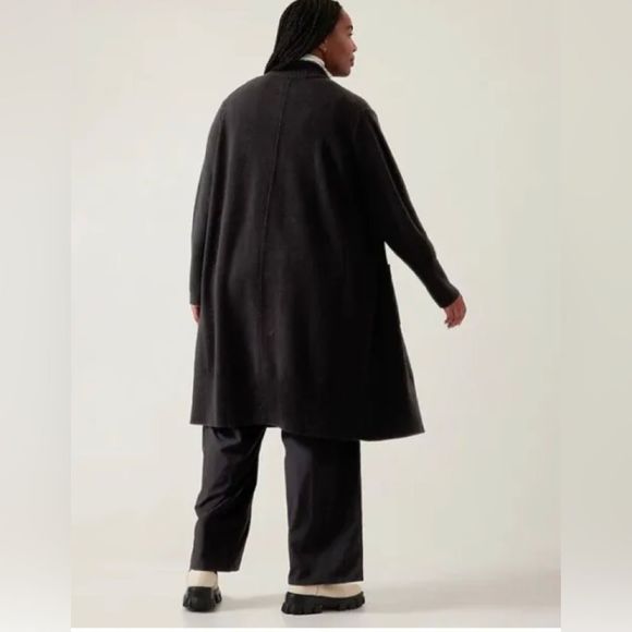 NWT Athleta Spirit Wool Cashmere Blend Wrap. . Black. Size Large OP 259.00 - Picture 4 of 10